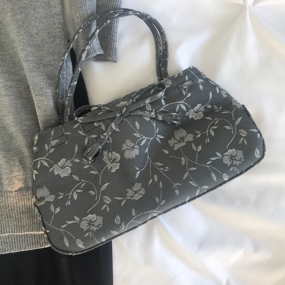 Liz Claiborne small hand purse
